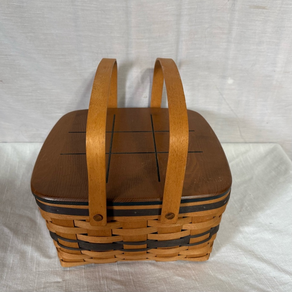Longaberger Picnic Basket Wood Lid 1992 Signed EUC